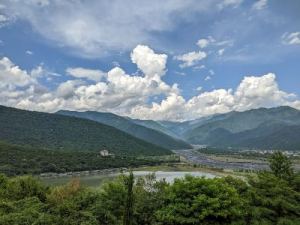 Ilia lake in Kakheti 2 days wine tour