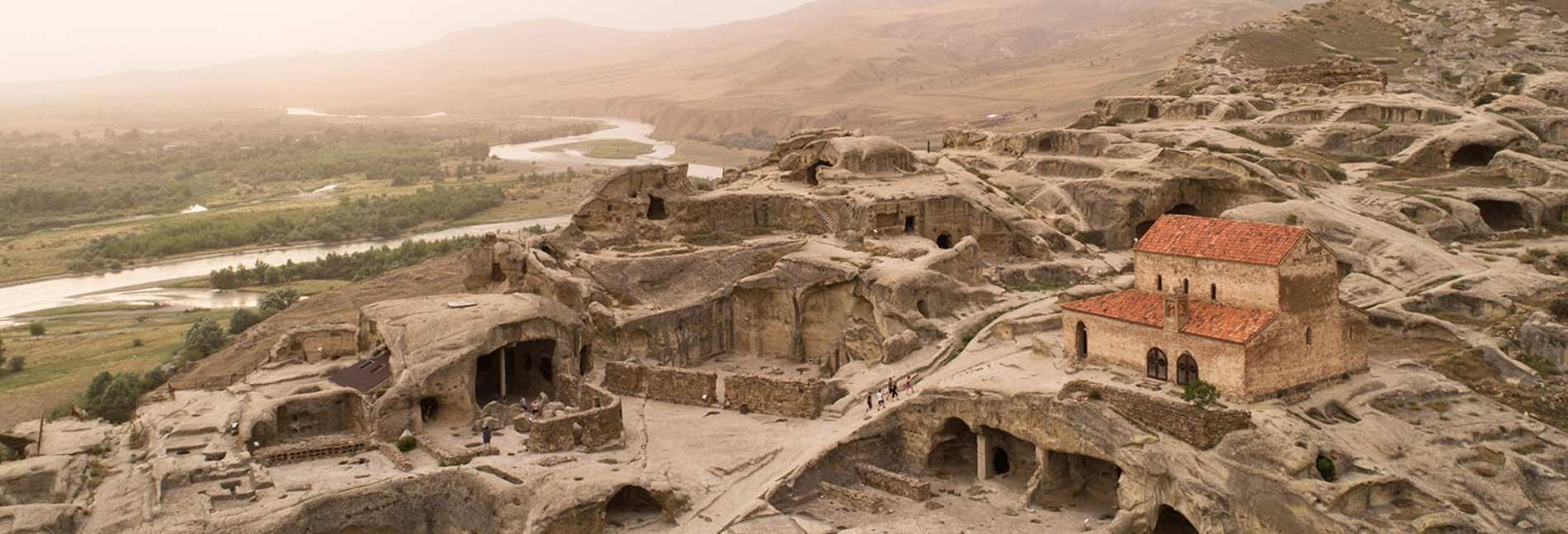 Тур в Уплисцихе — Пещерный город