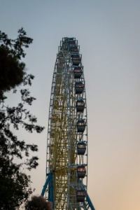 Ferris wheel in Mtasminda park - Tbilis walking tour