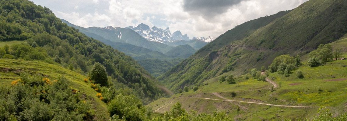 Khevsureti Shatili Georgia -Jeep tour in Georgia Tbilisi